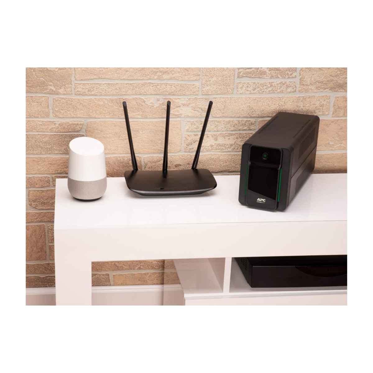 APC Onduleur Line-interactive Back-UPS BX950MI-FR (950 VA / 520 W)